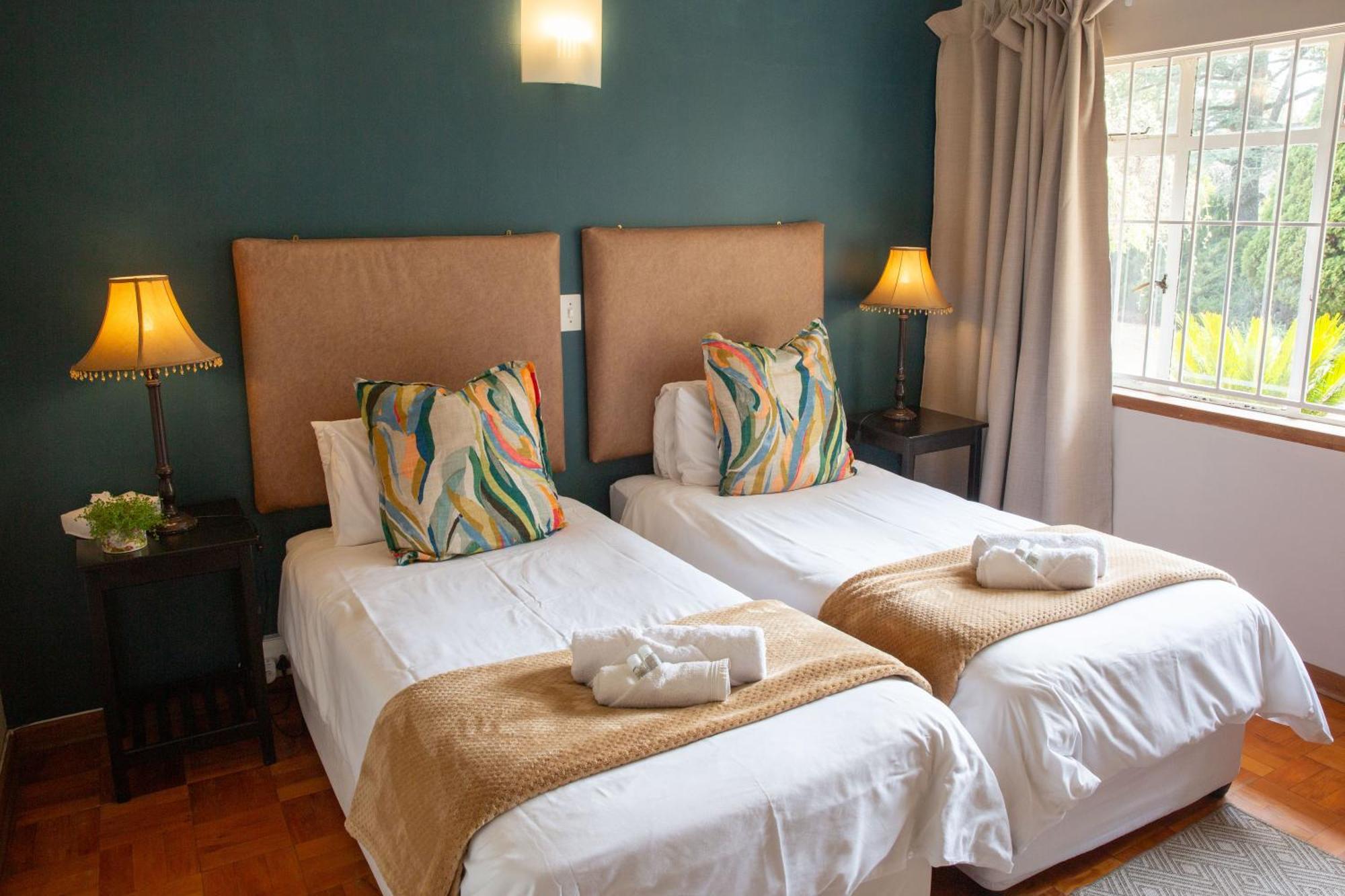 Gibson Place Vrede Luaran gambar